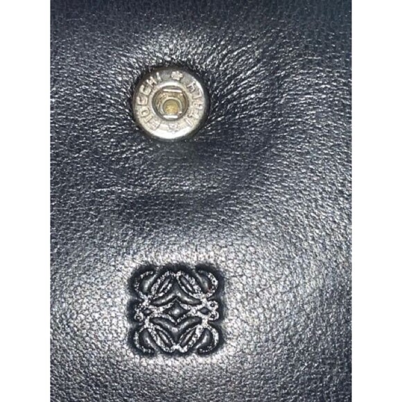 LOEWE Women’s Sheepskin Bifold Wallet + Full Set - Picture 5 of 10